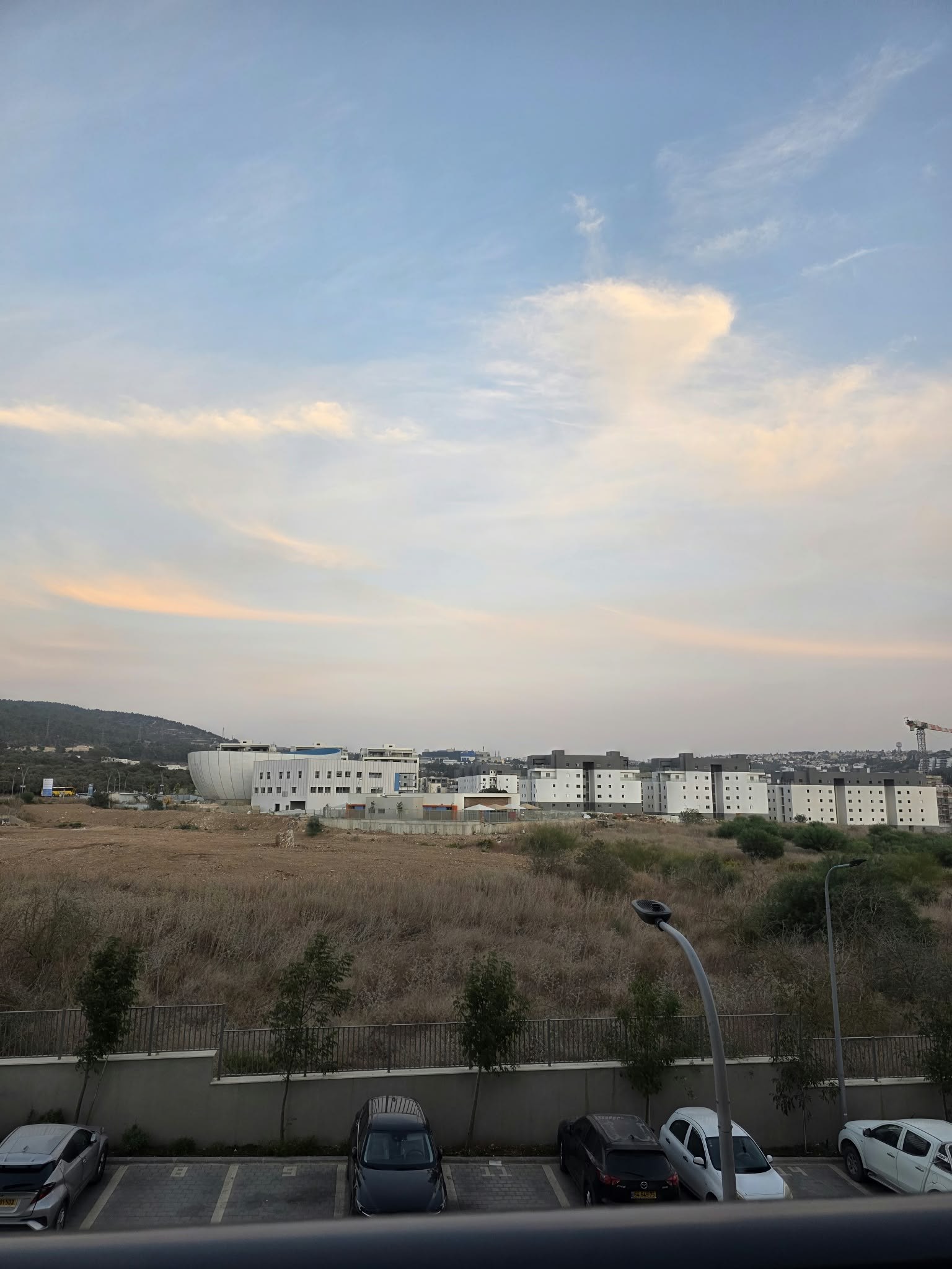 דירת 4 חדרים בכ"ט בנובמבר, השכונה המערבית – מגדל העמק – תמונה 1